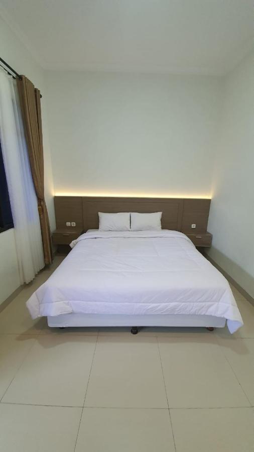 Hotel Joglo 21A à Yogyakarta Extérieur photo